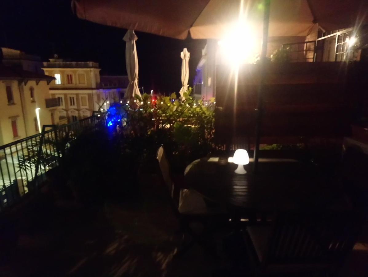 Ostia Bed And Beach Lido di Ostia Exterior foto